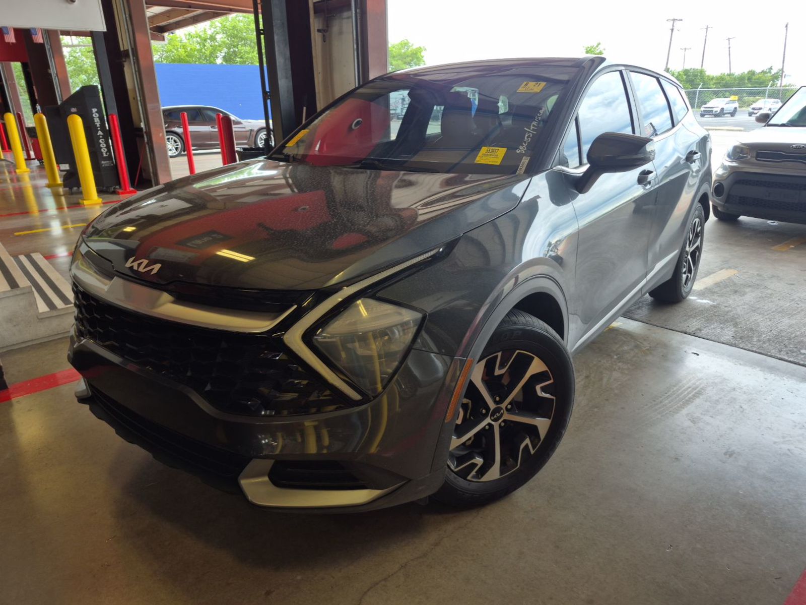 2023 Kia Sportage  EX FWD