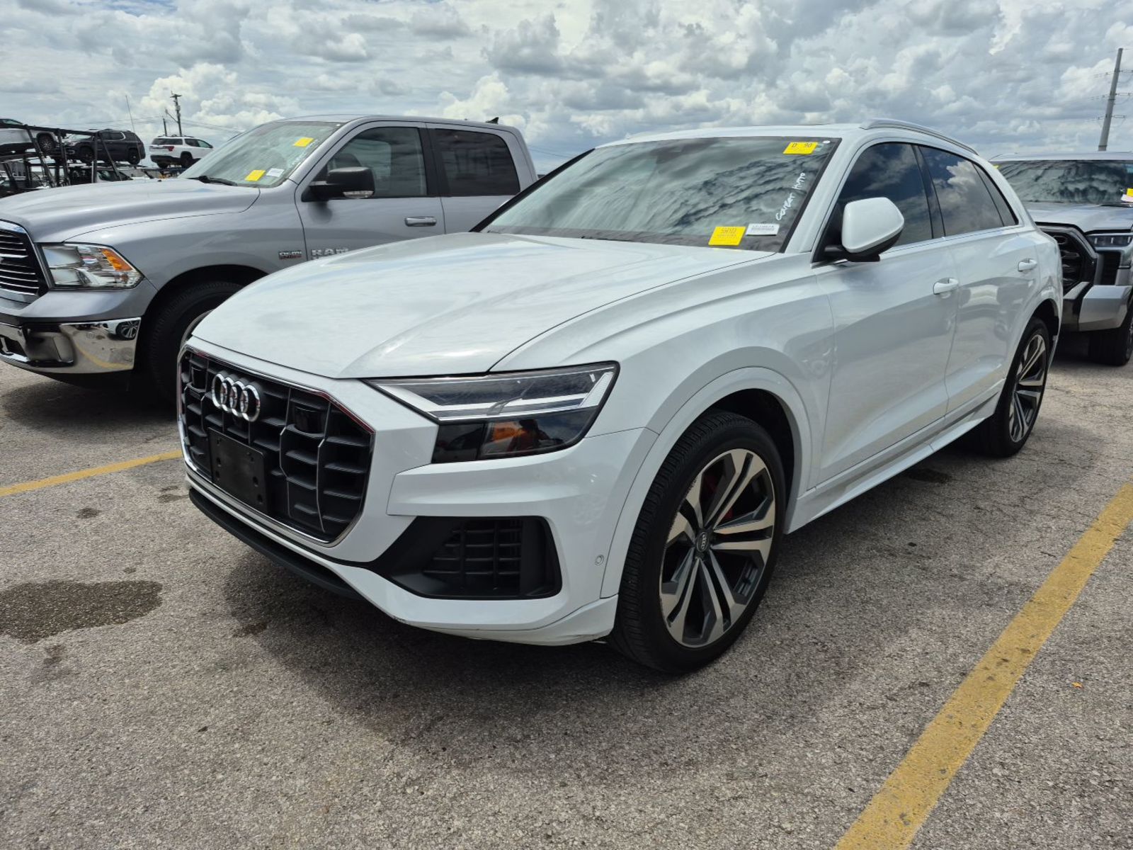 2019 Audi Q8  Premium Plus AWD