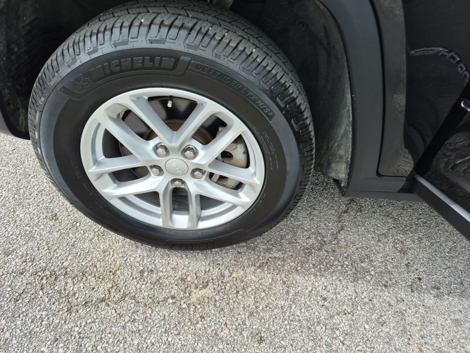 2023 Jeep Grand Cherokee  Laredo AWD