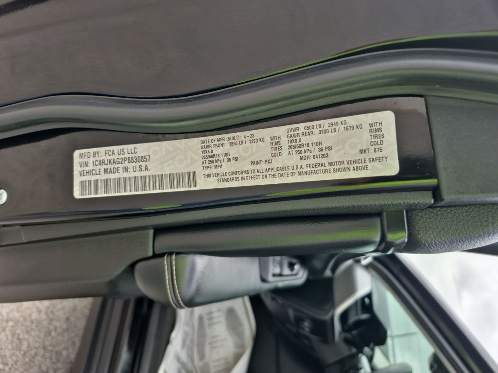 2023 Jeep Grand Cherokee  Laredo AWD
