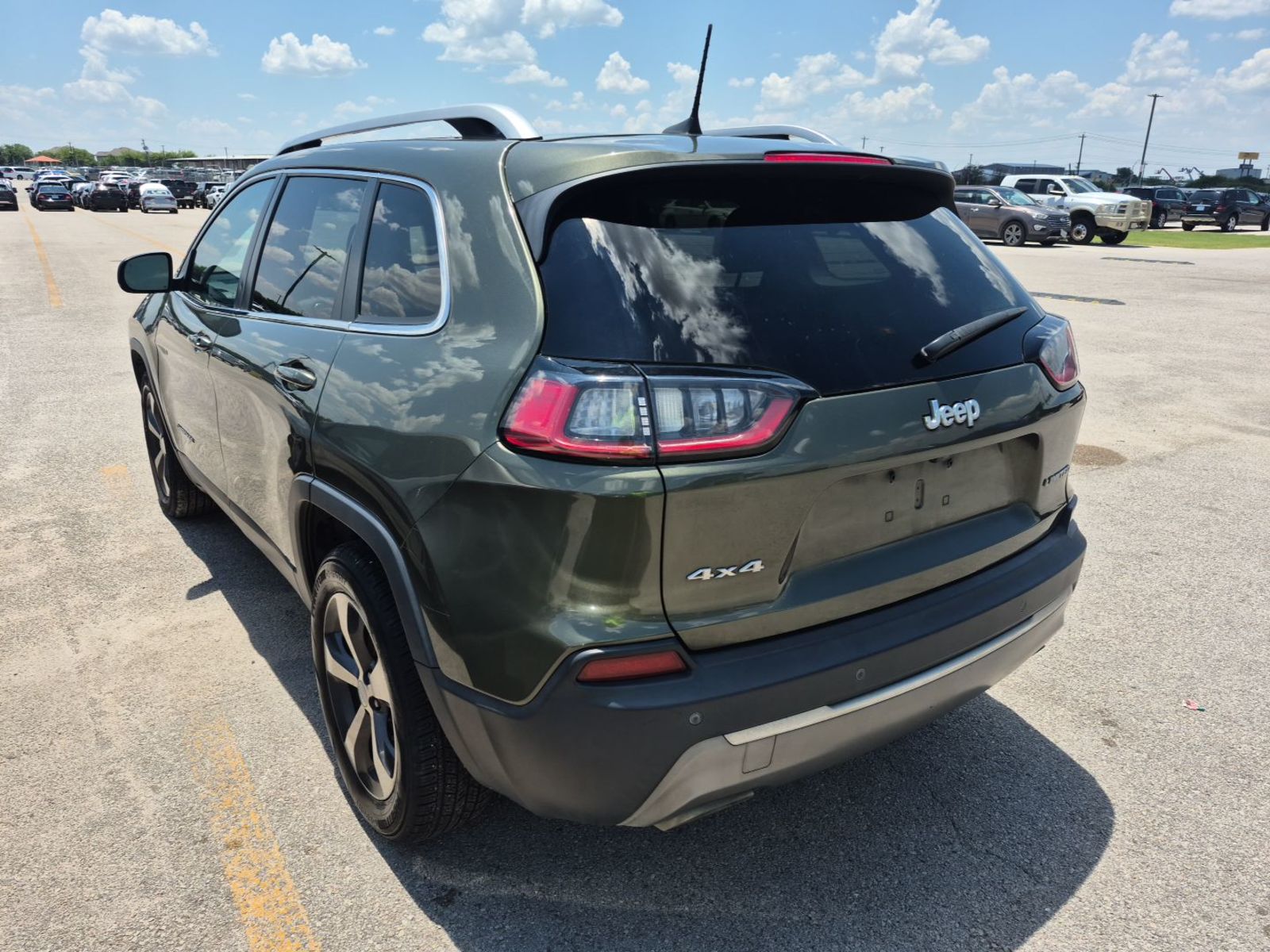 2019 Jeep Cherokee  Limited AWD