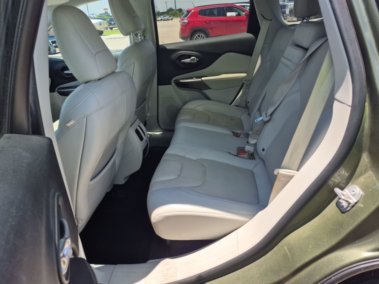 2019 Jeep Cherokee  Limited AWD