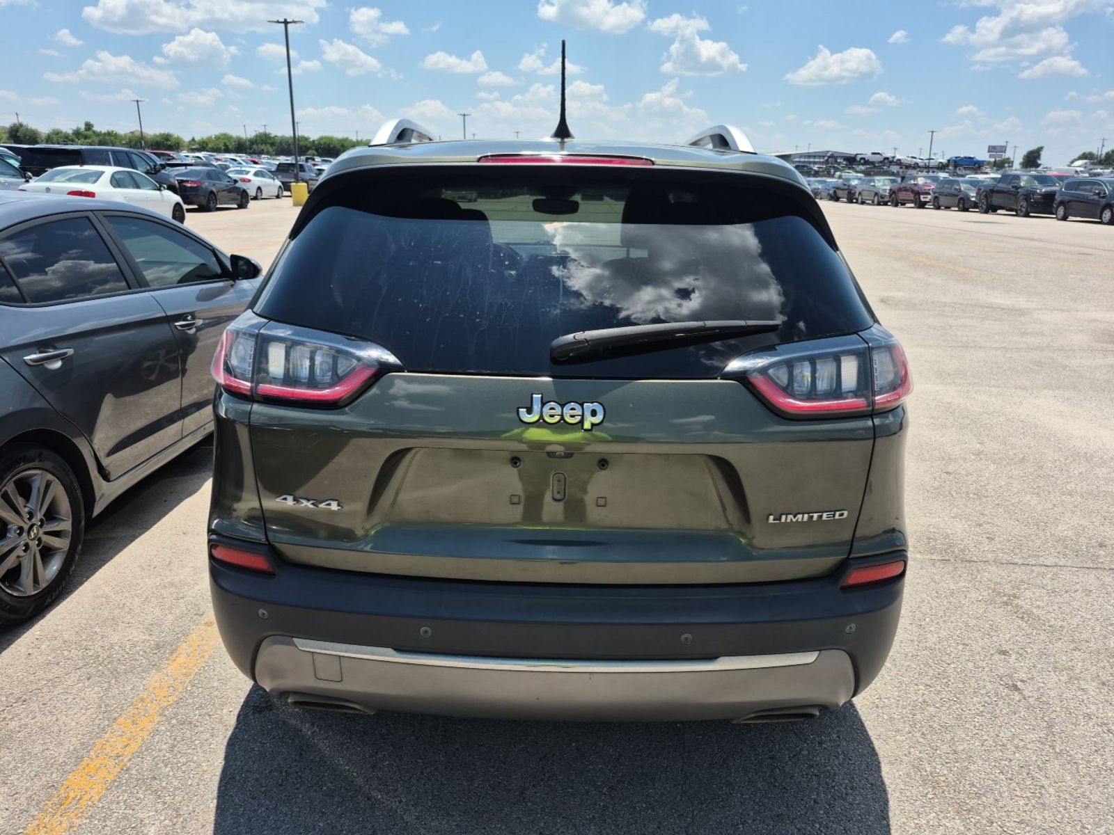 2019 Jeep Cherokee  Limited AWD