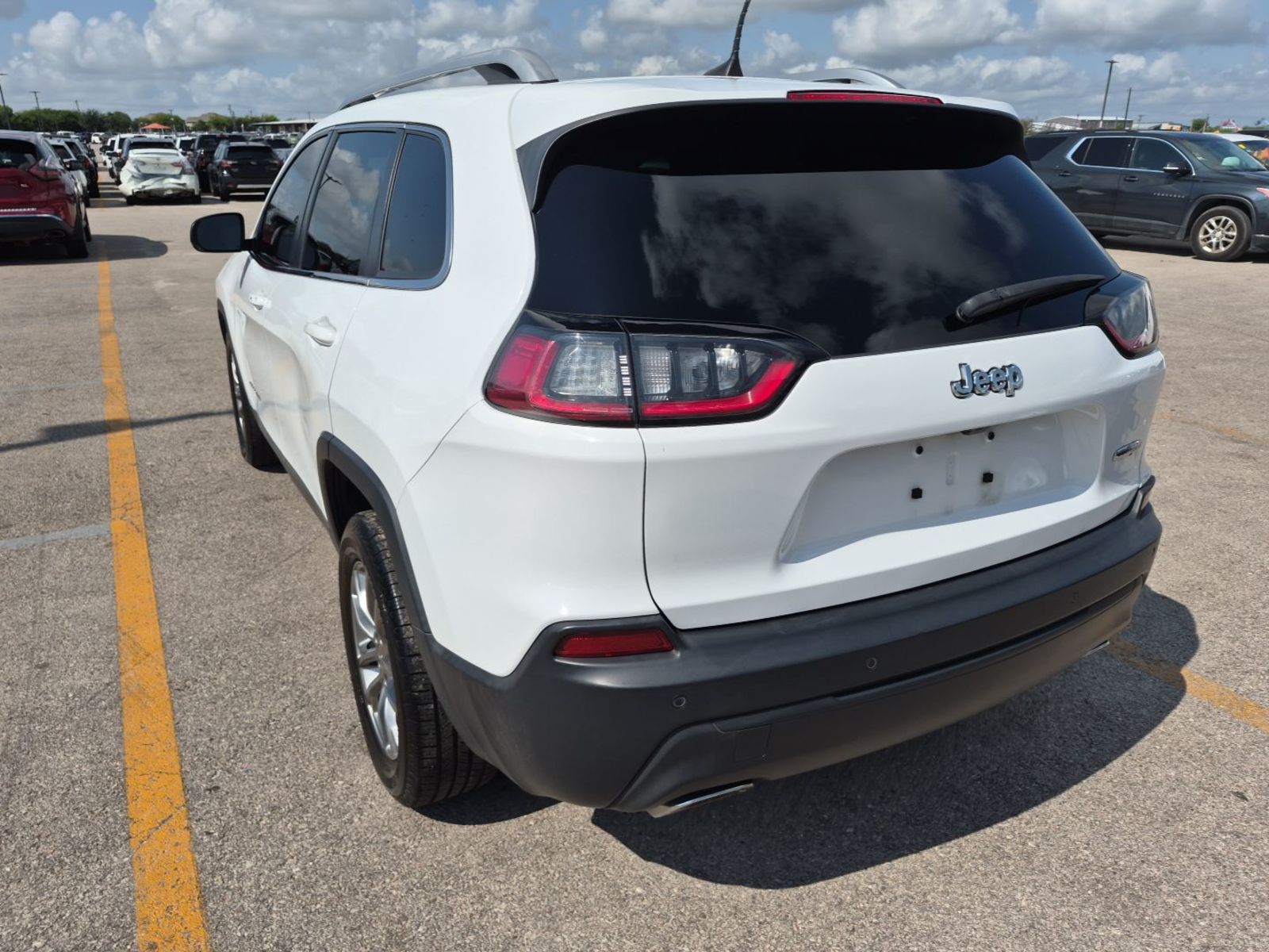 2019 Jeep Cherokee  Latitude Plus FWD