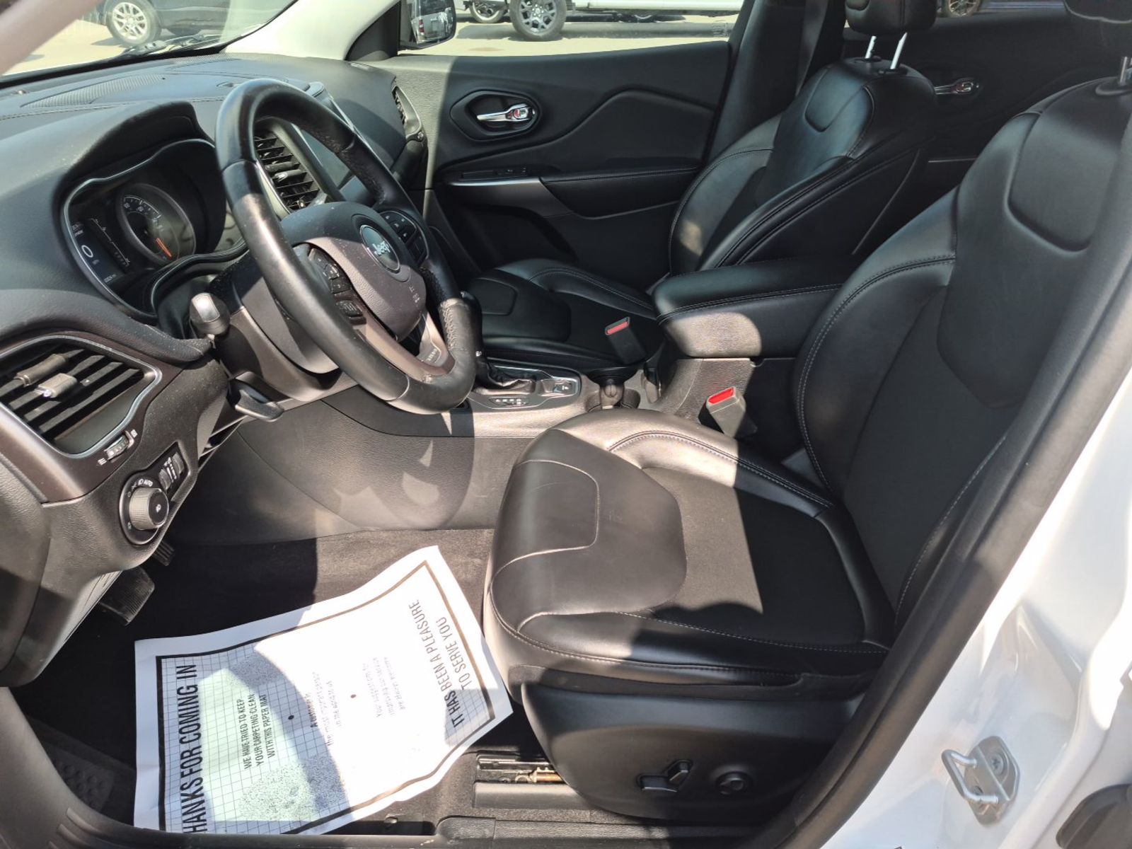 2019 Jeep Cherokee  Latitude Plus FWD