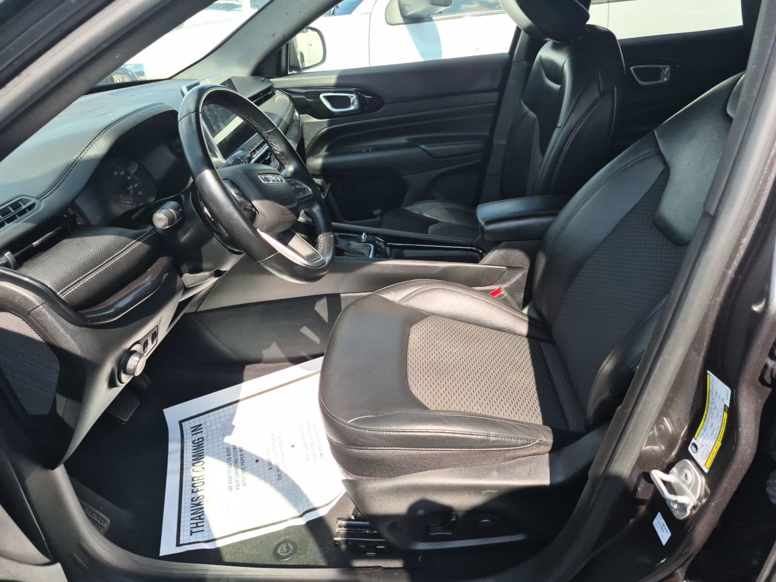 2022 Jeep Compass   AWD