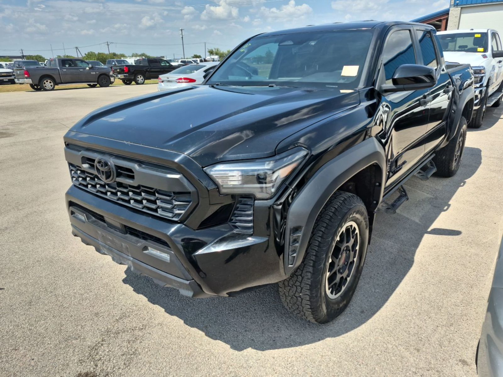 2024 Toyota Tacoma   AWD
