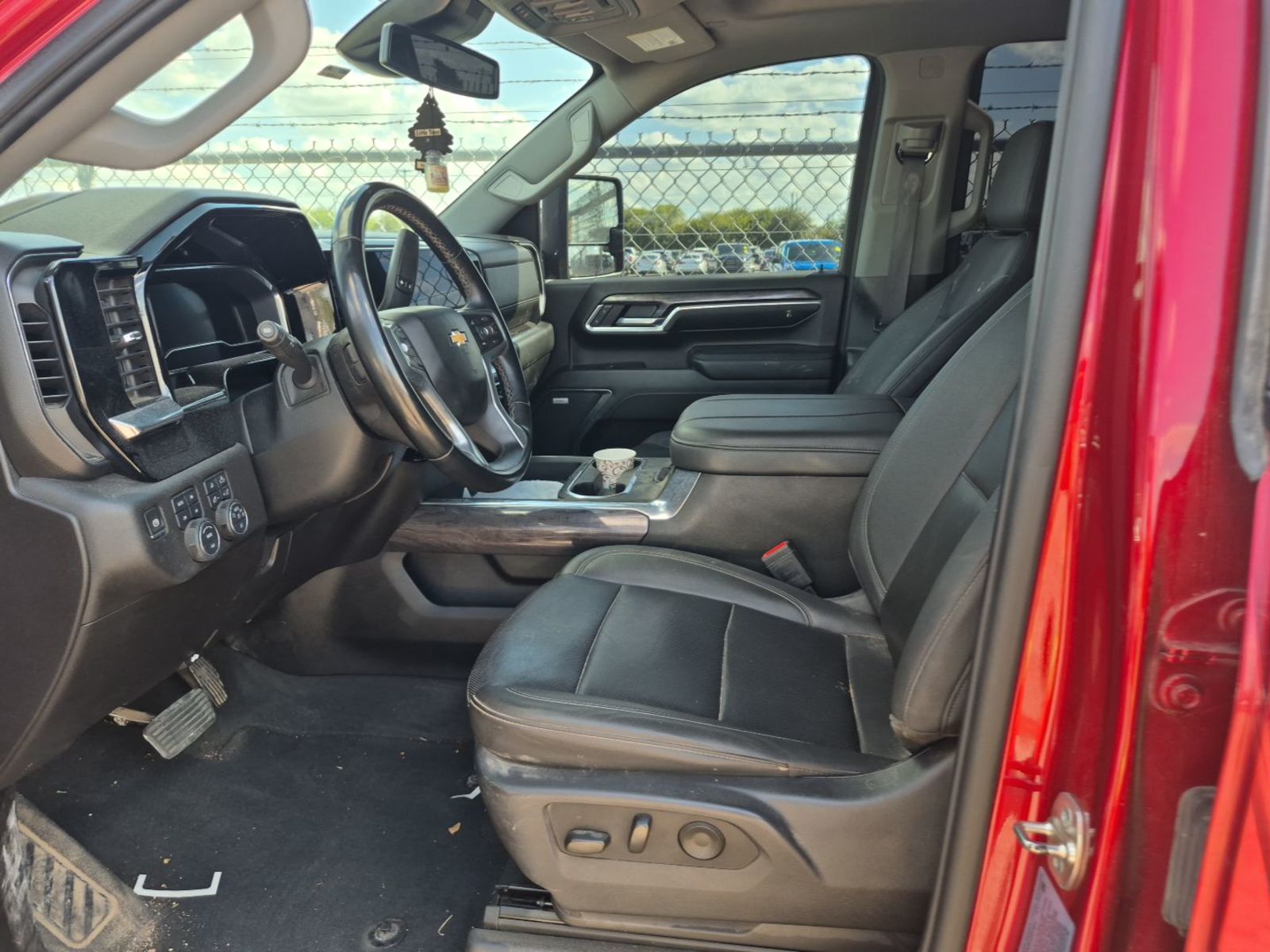 2025 Chevrolet Silverado 2500   AWD