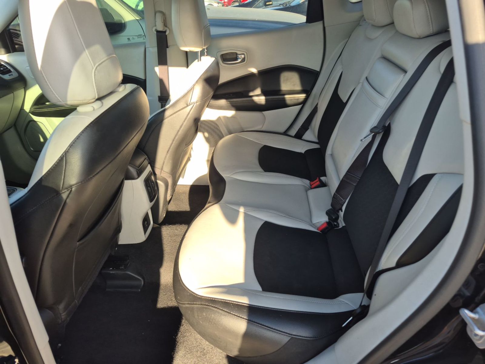 2020 Jeep Compass  Latitude FWD