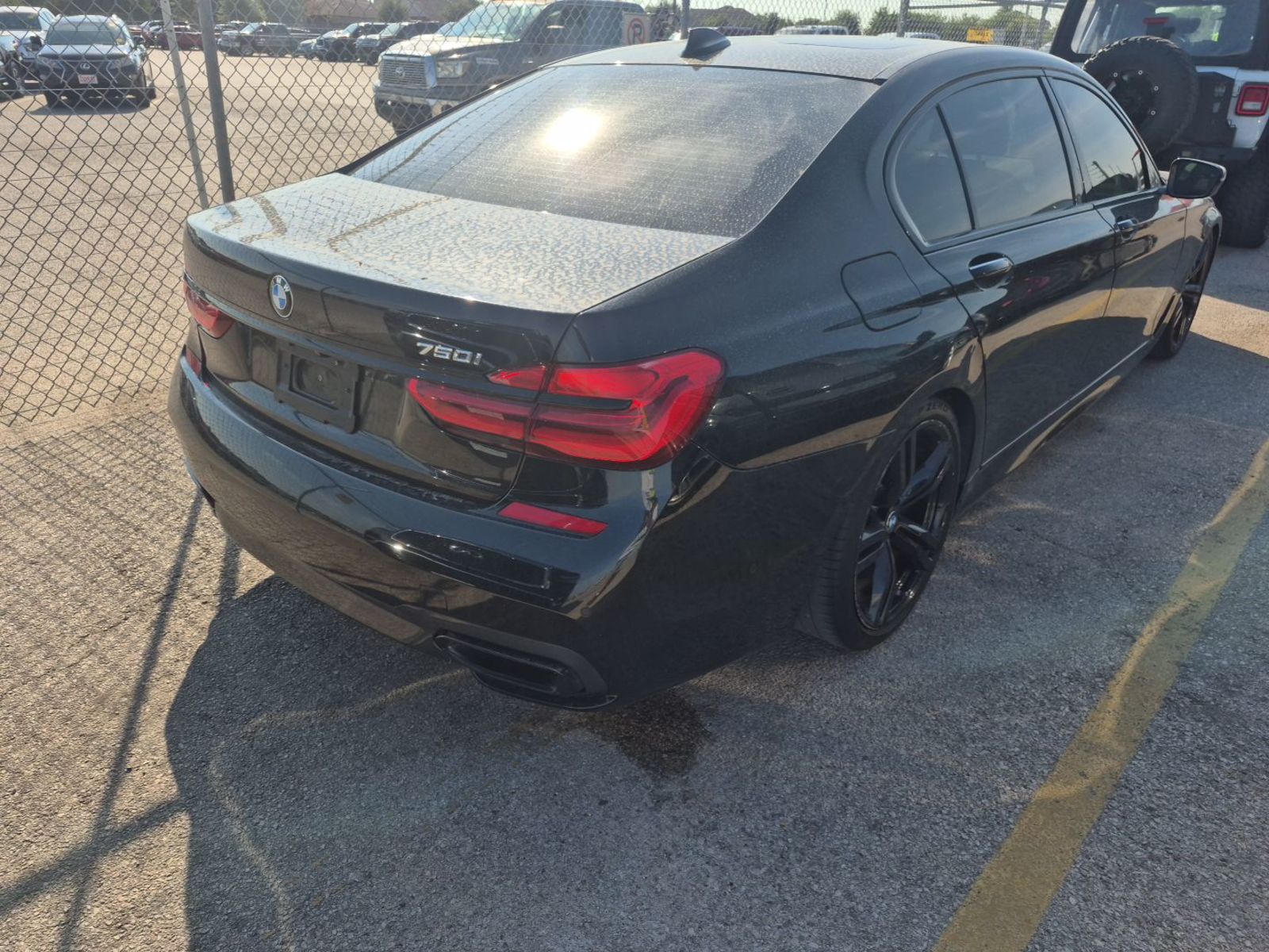 2019 BMW 7-Series  750i RWD