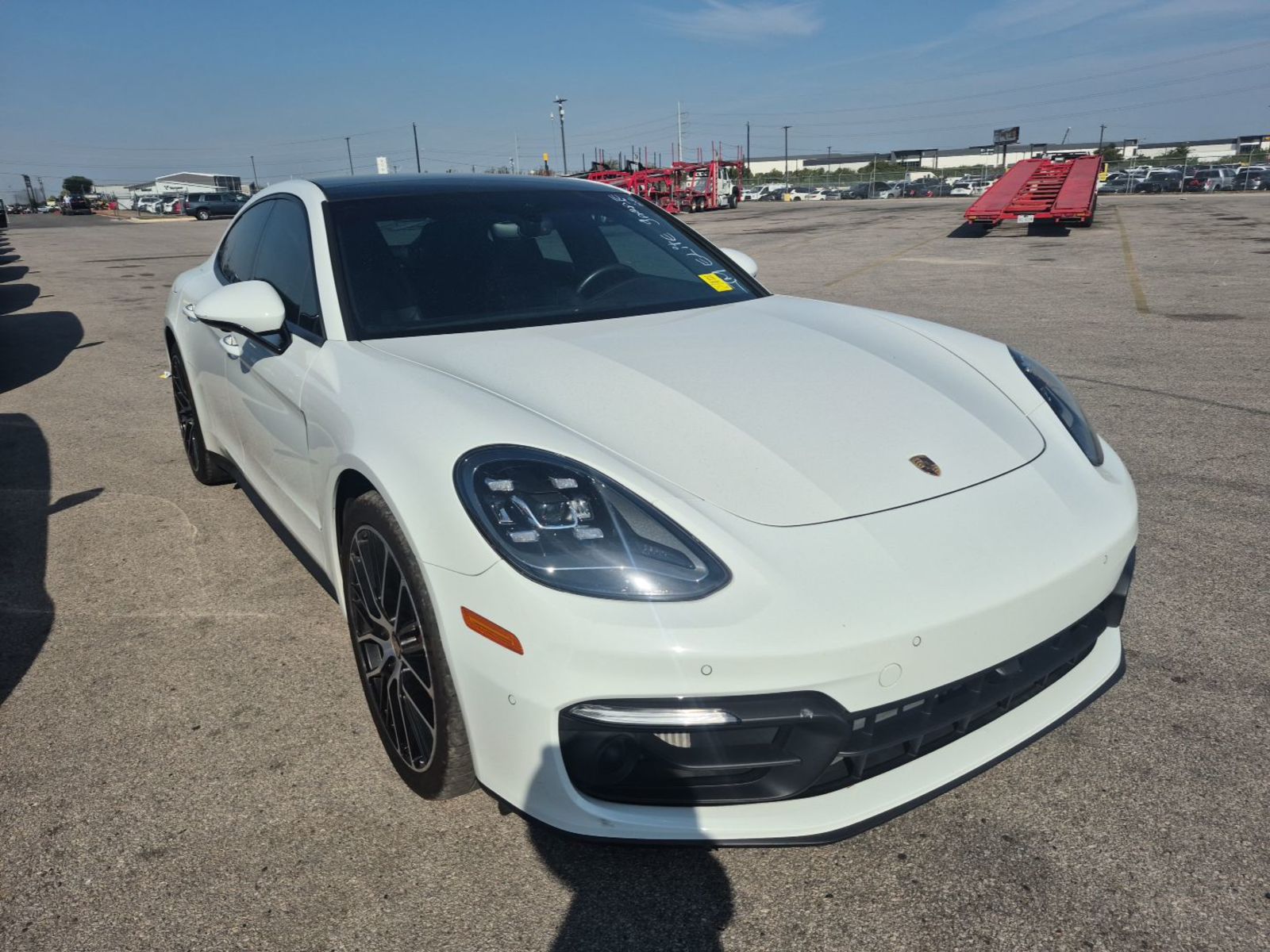 2023 Porsche panamera  Base RWD