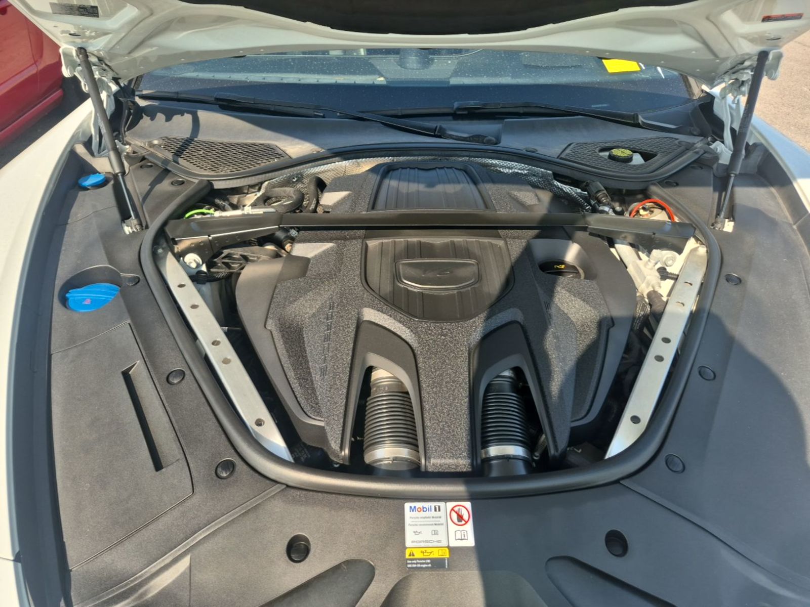 2023 Porsche panamera  Base RWD