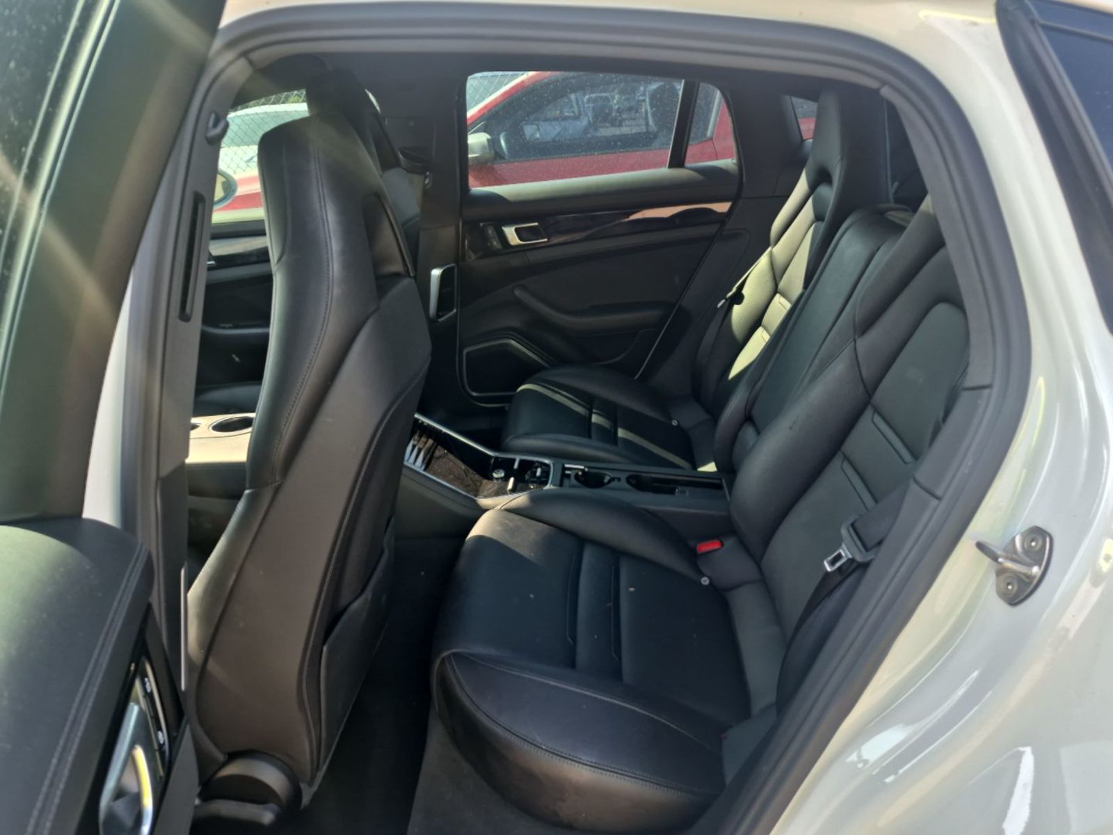 2023 Porsche panamera  Base RWD