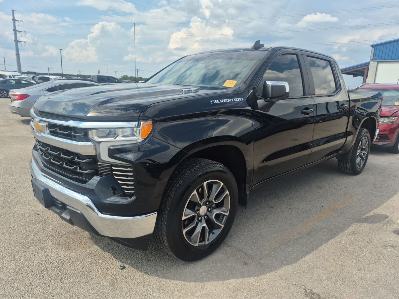 2025 Chevrolet Silverado 1500  LT RWD