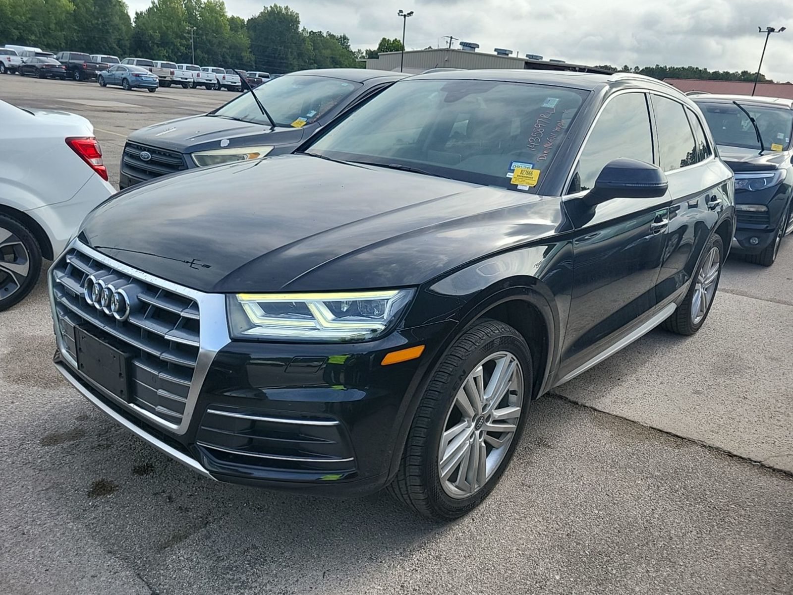 2019 Audi Q5  Premium Plus AWD