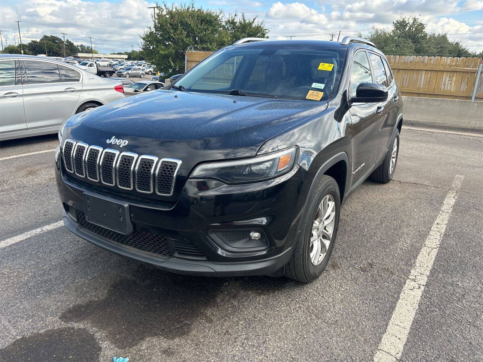 2019 Jeep Cherokee  Latitude AWD