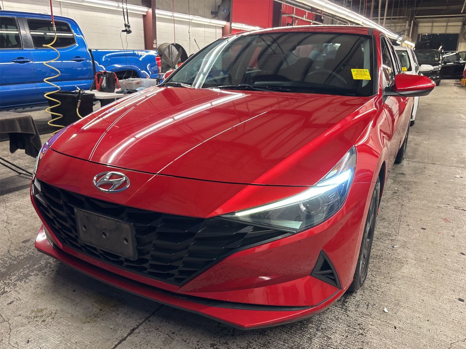 2022 Hyundai Elantra  SEL FWD