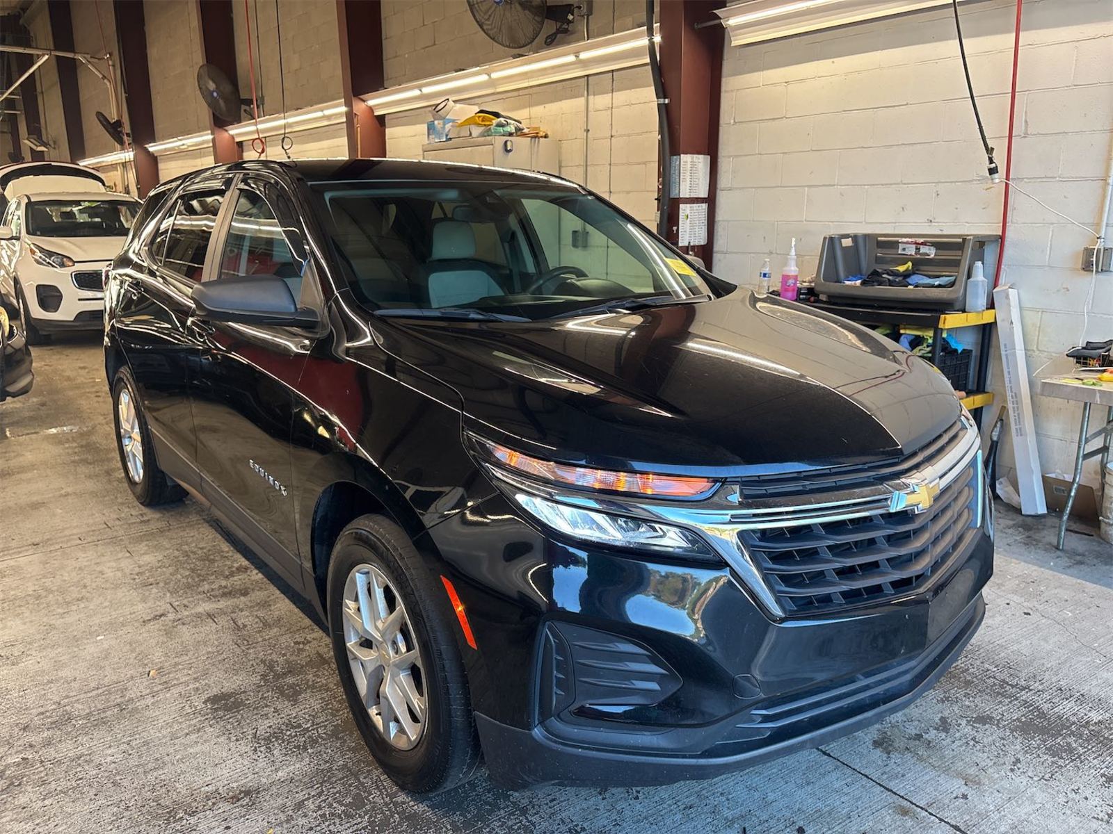 2022 Chevrolet Equinox  LS AWD