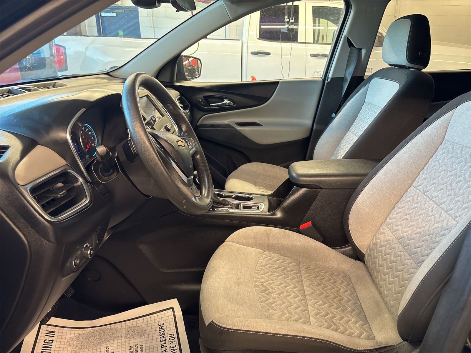 2022 Chevrolet Equinox  LS AWD