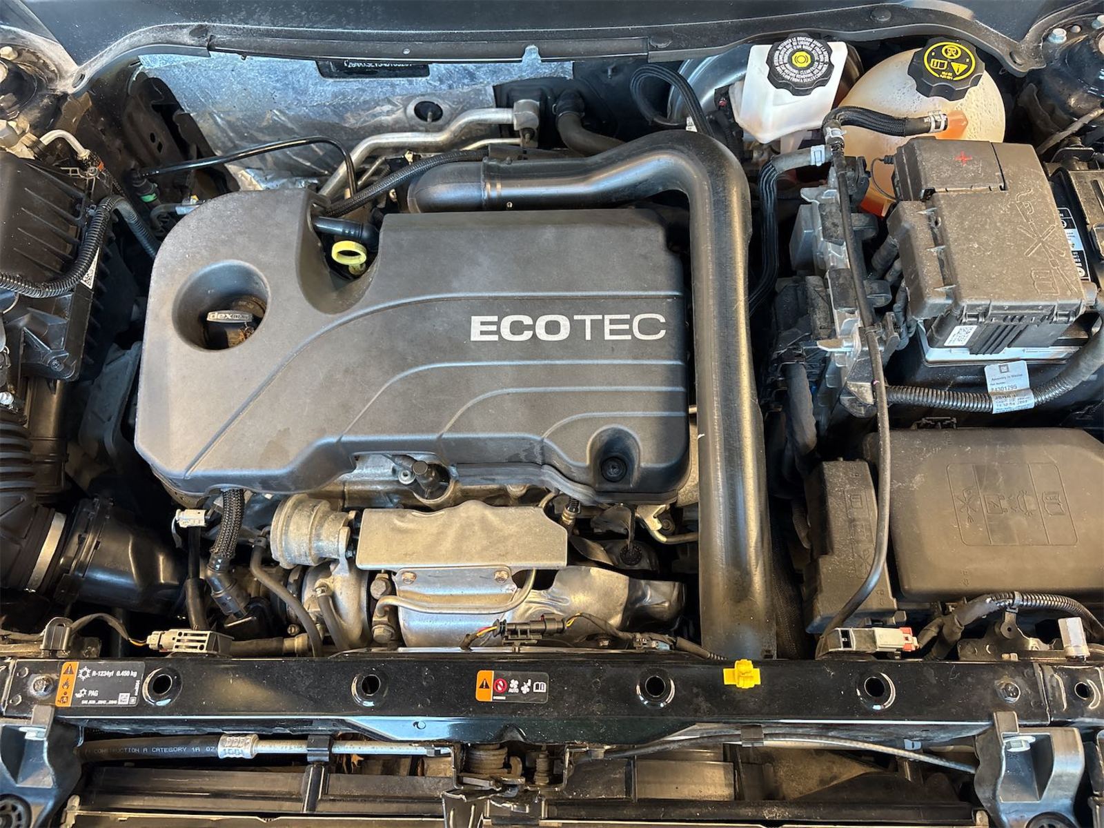 2022 Chevrolet Equinox  LS AWD
