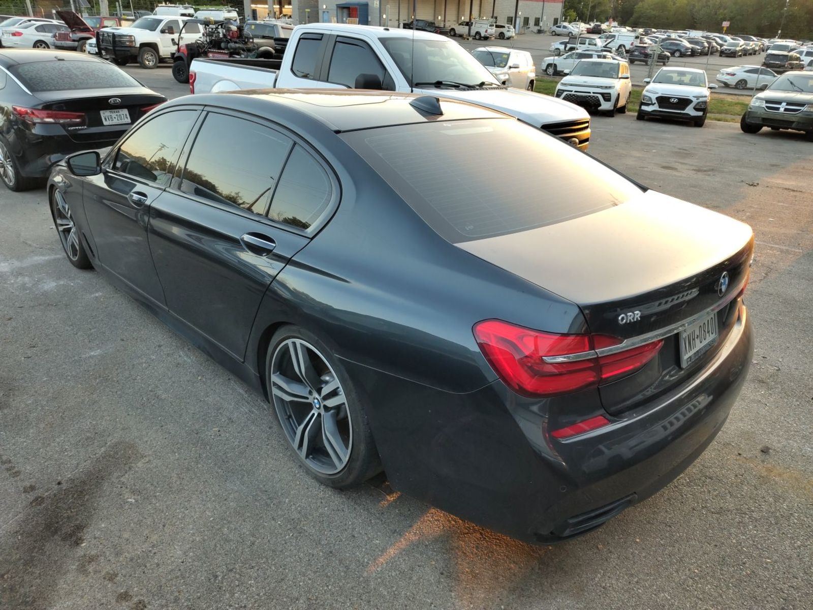 2019 BMW 7-Series  740i RWD
