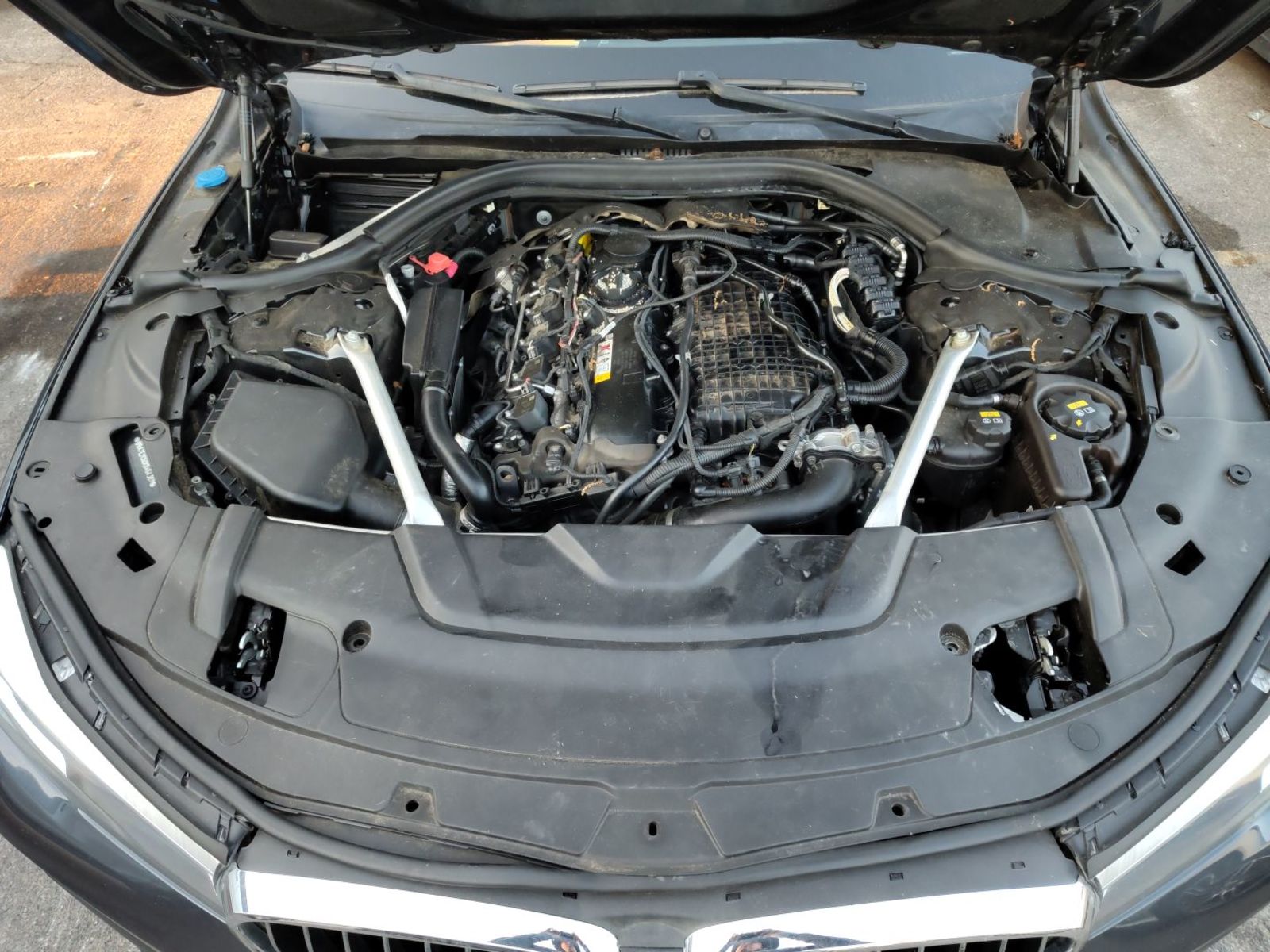 2019 BMW 7-Series  740i RWD