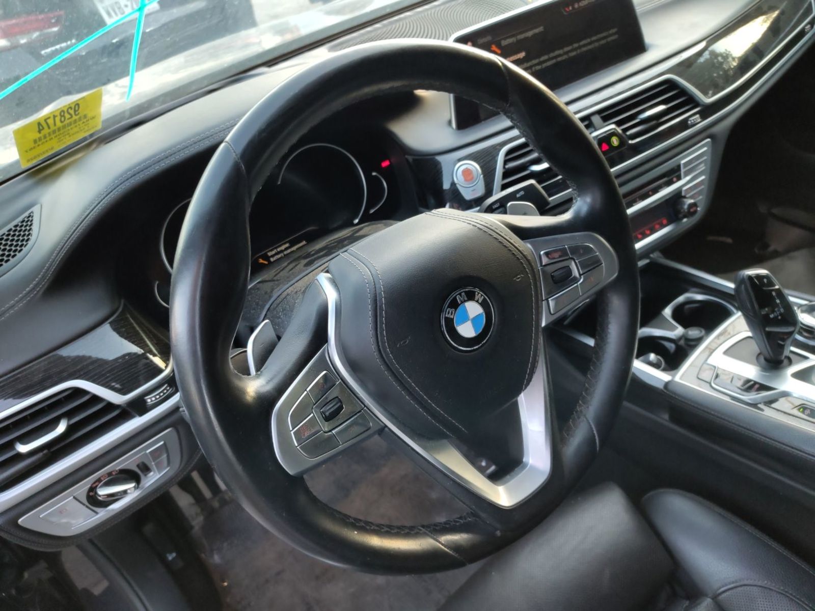 2019 BMW 7-Series  740i RWD