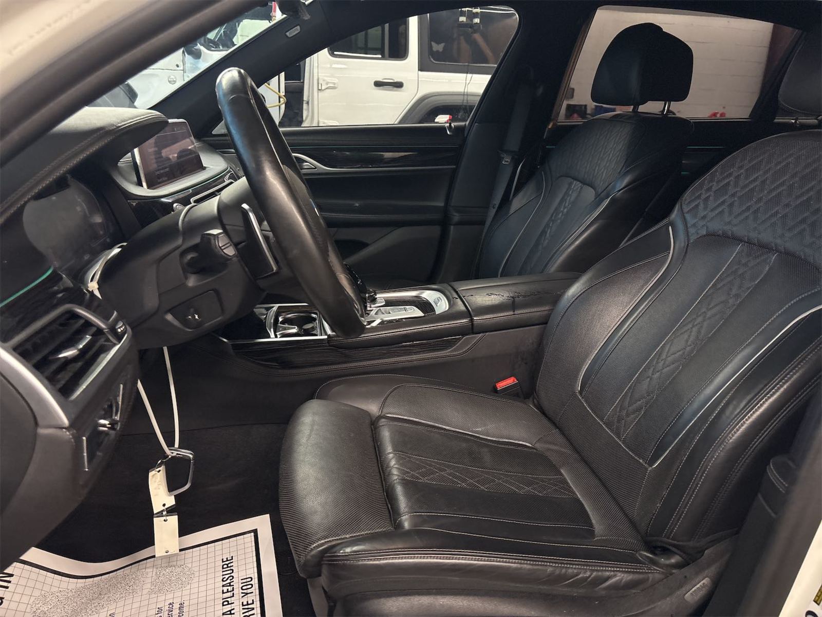 2020 BMW 7-Series   AWD