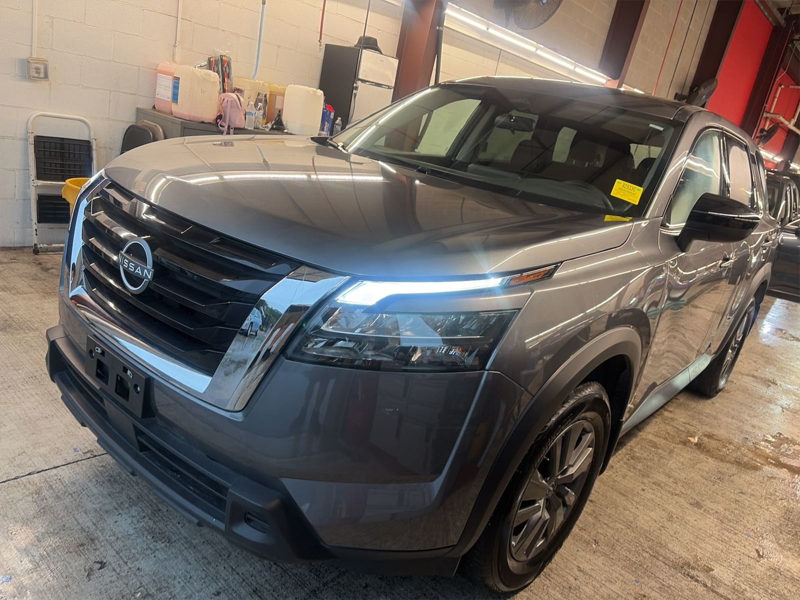 2025 Nissan Pathfinder S FWD