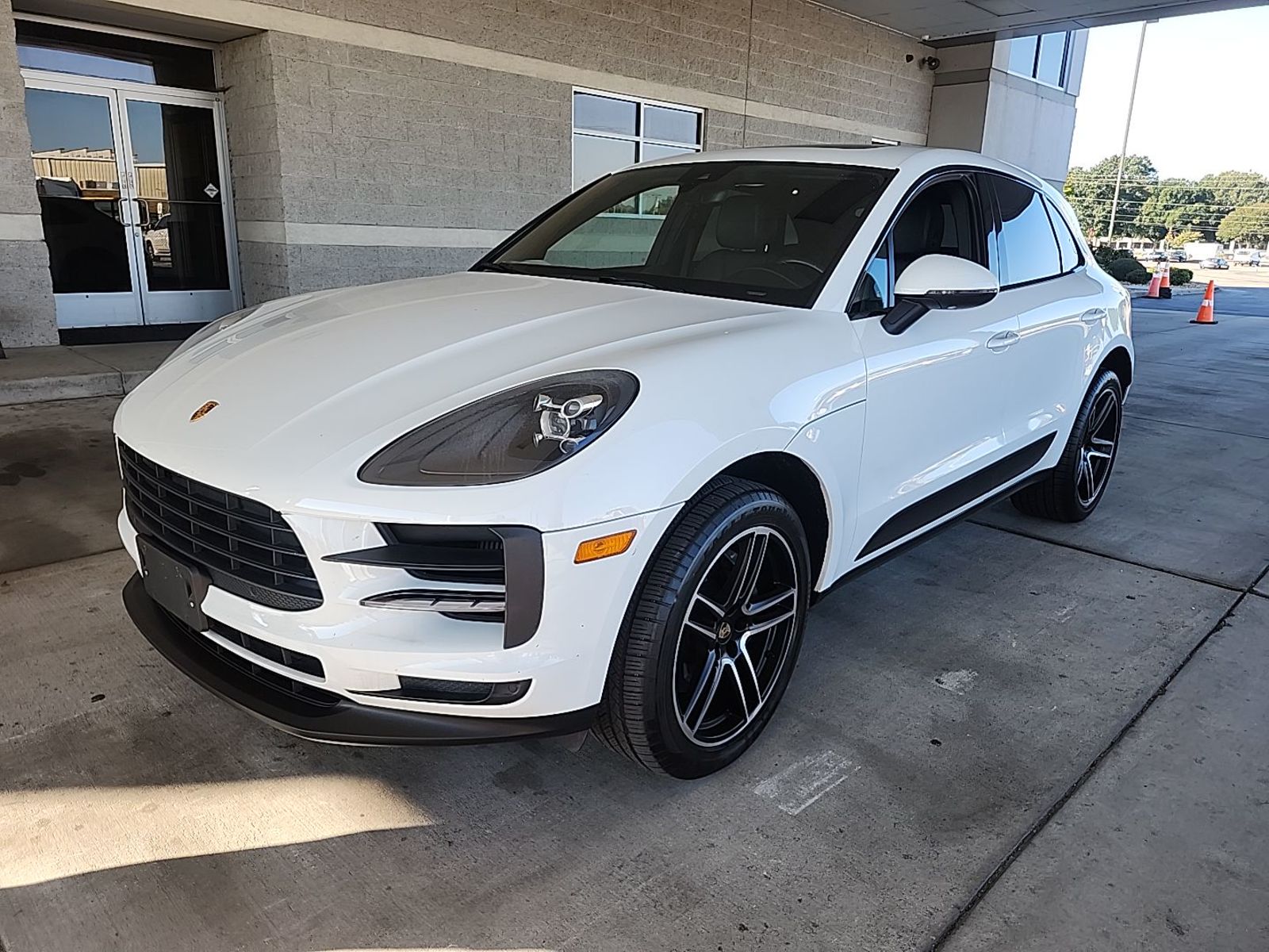 2021 Porsche macan  S AWD