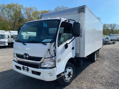 2019 HINO 195