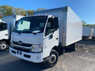 2020 HINO 195