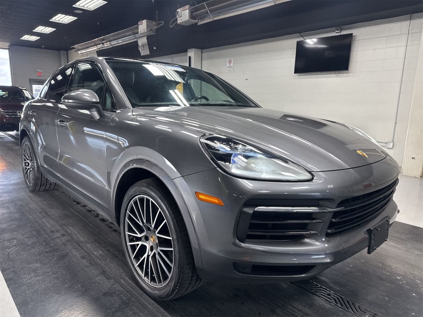 2020 Porsche cayenne   AWD