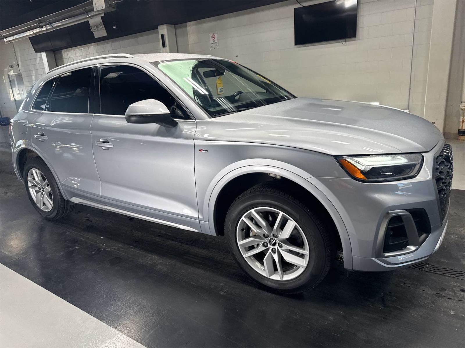 2022 Audi Q5   AWD
