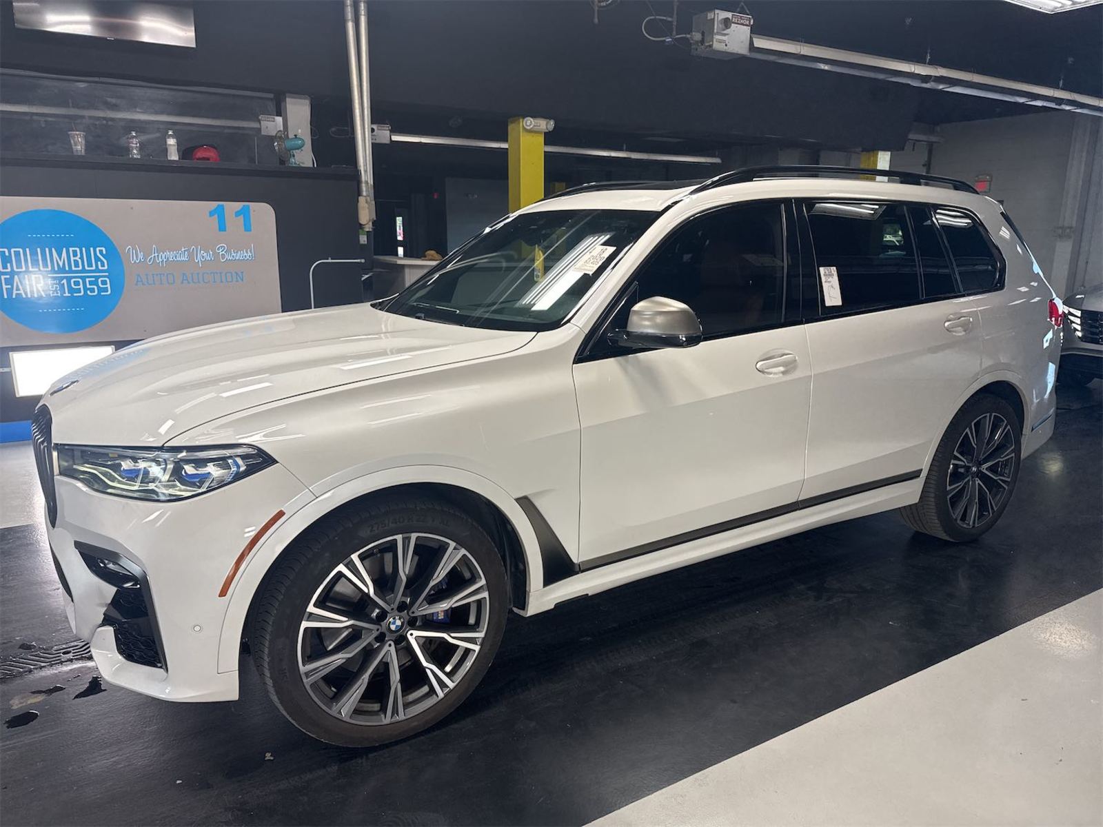 2020 BMW X7  M50i AWD