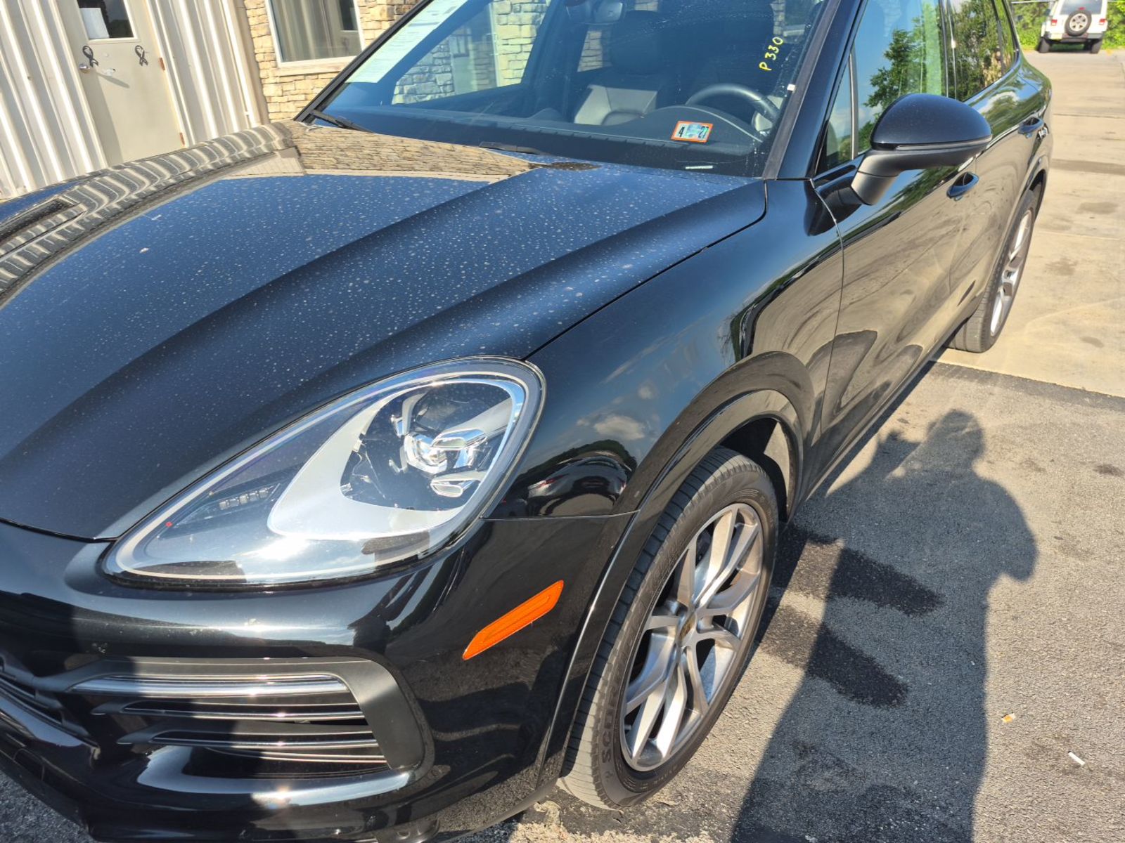 2023 Porsche cayenne  Base AWD