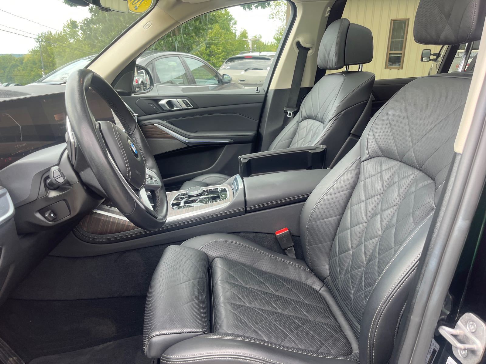 2023 BMW X7  XDrive40i AWD