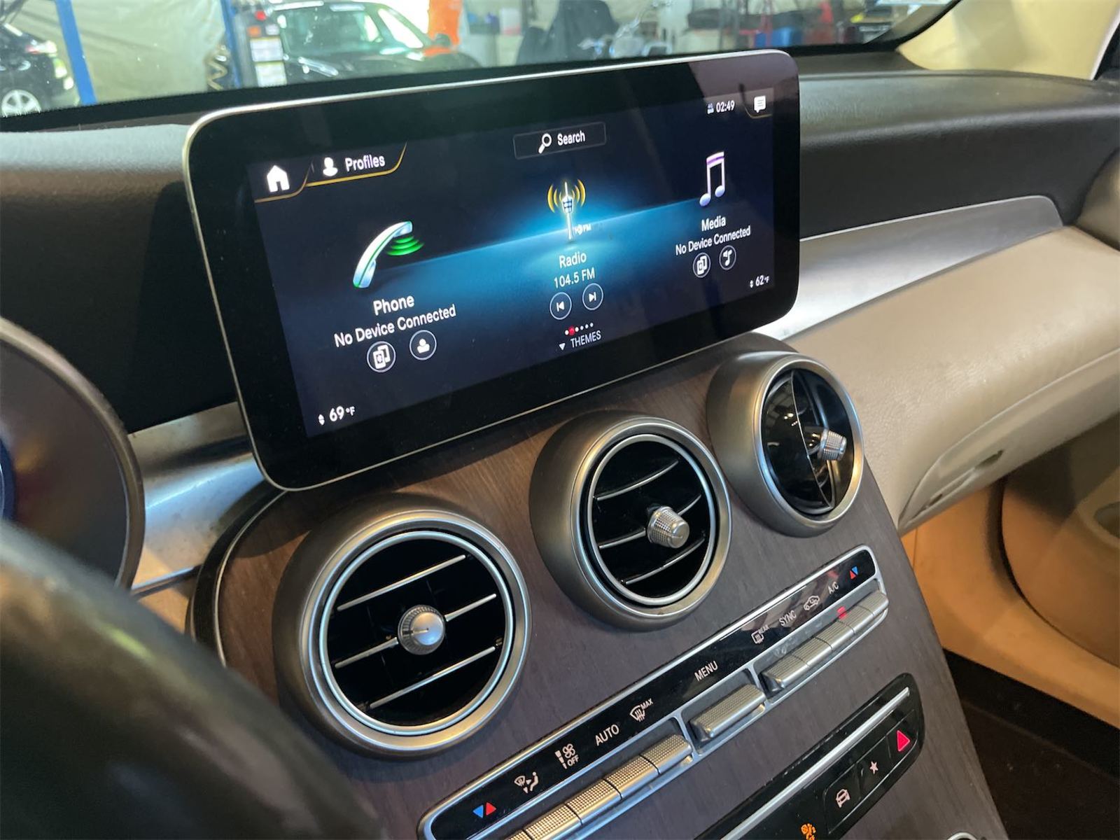 2021 Mercedes-Benz GLC   AWD