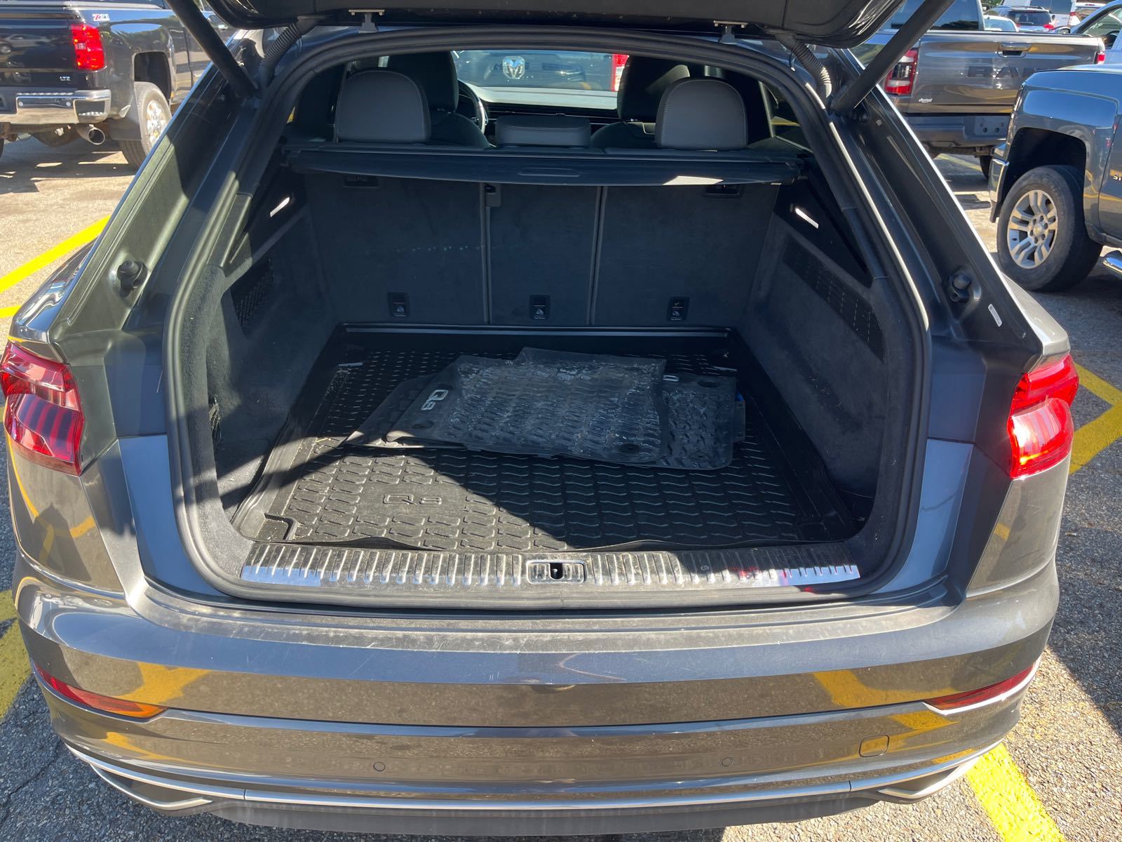 2019 Audi Q8  Premium AWD