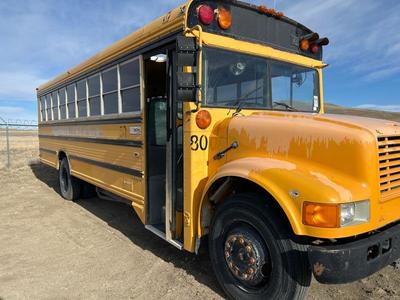 1991 INTERNATIONAL 3800