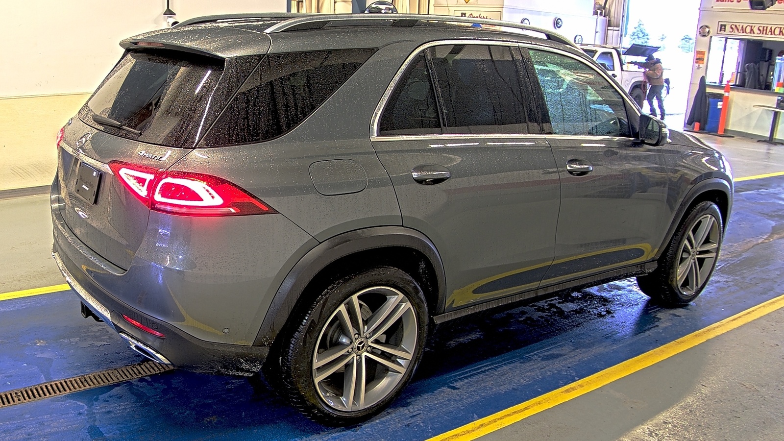 2021 Mercedes-Benz GLE   AWD