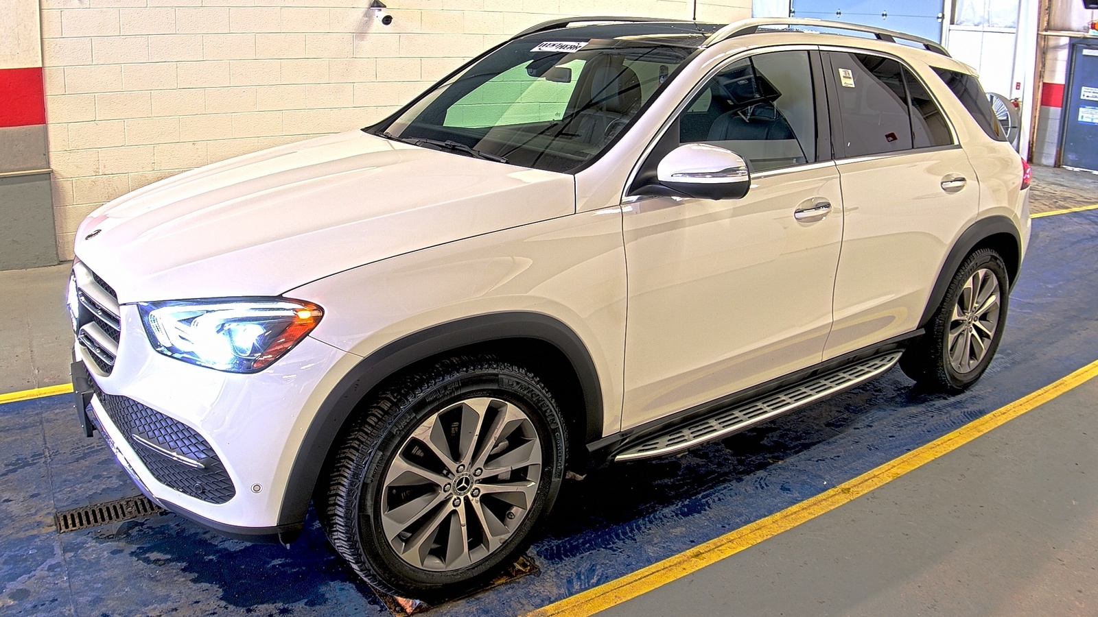 2021 Mercedes-Benz GLE   AWD