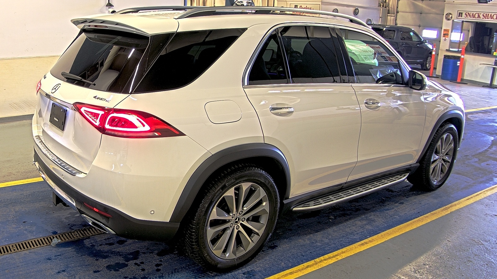 2021 Mercedes-Benz GLE   AWD