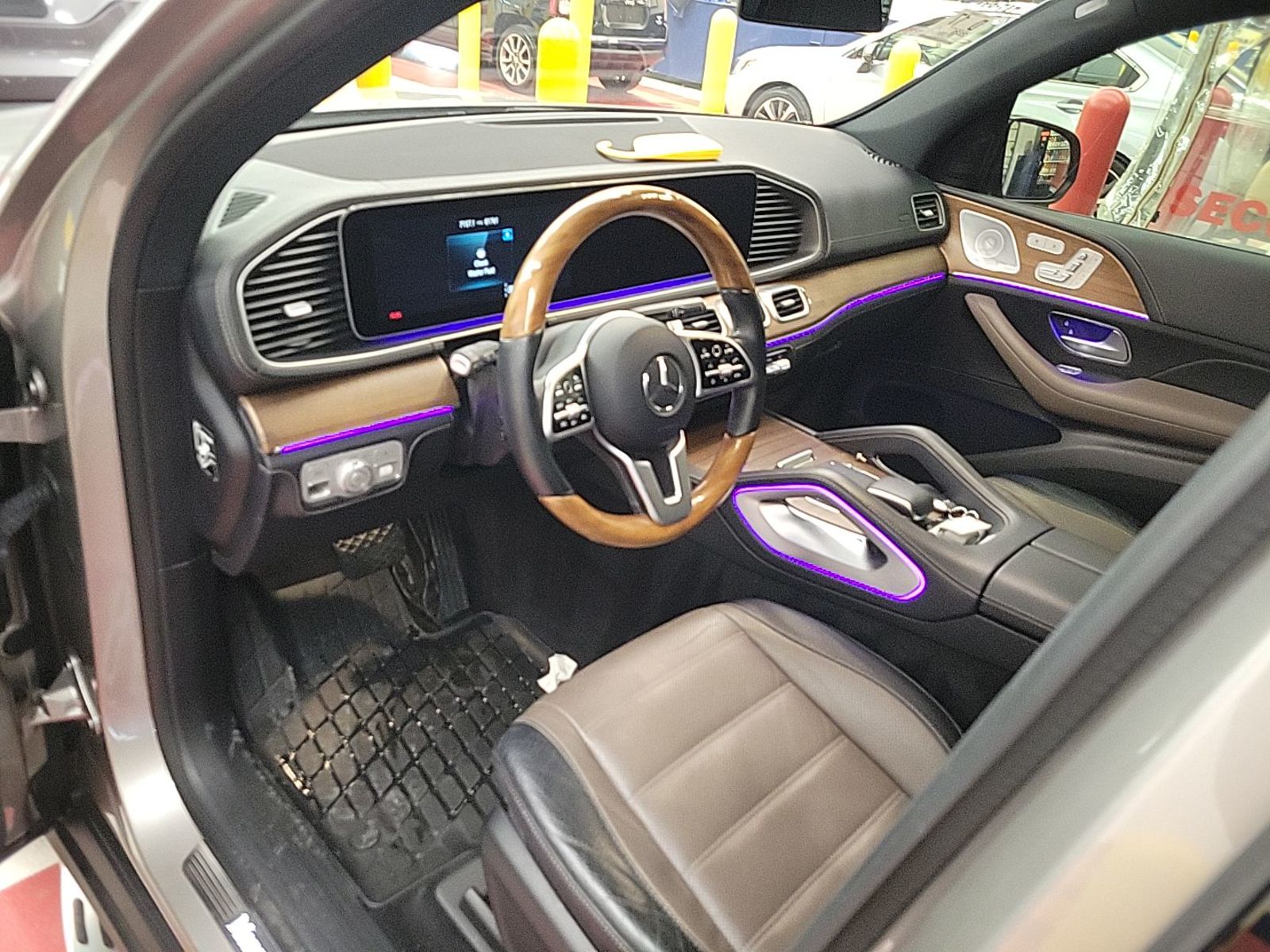 2020 Mercedes-Benz GLE   AWD