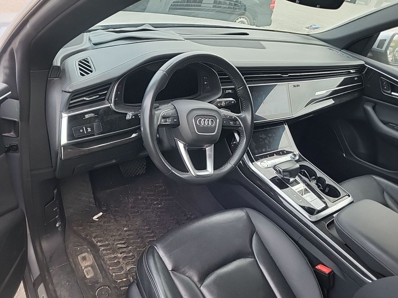 2019 Audi Q8  Prestige AWD
