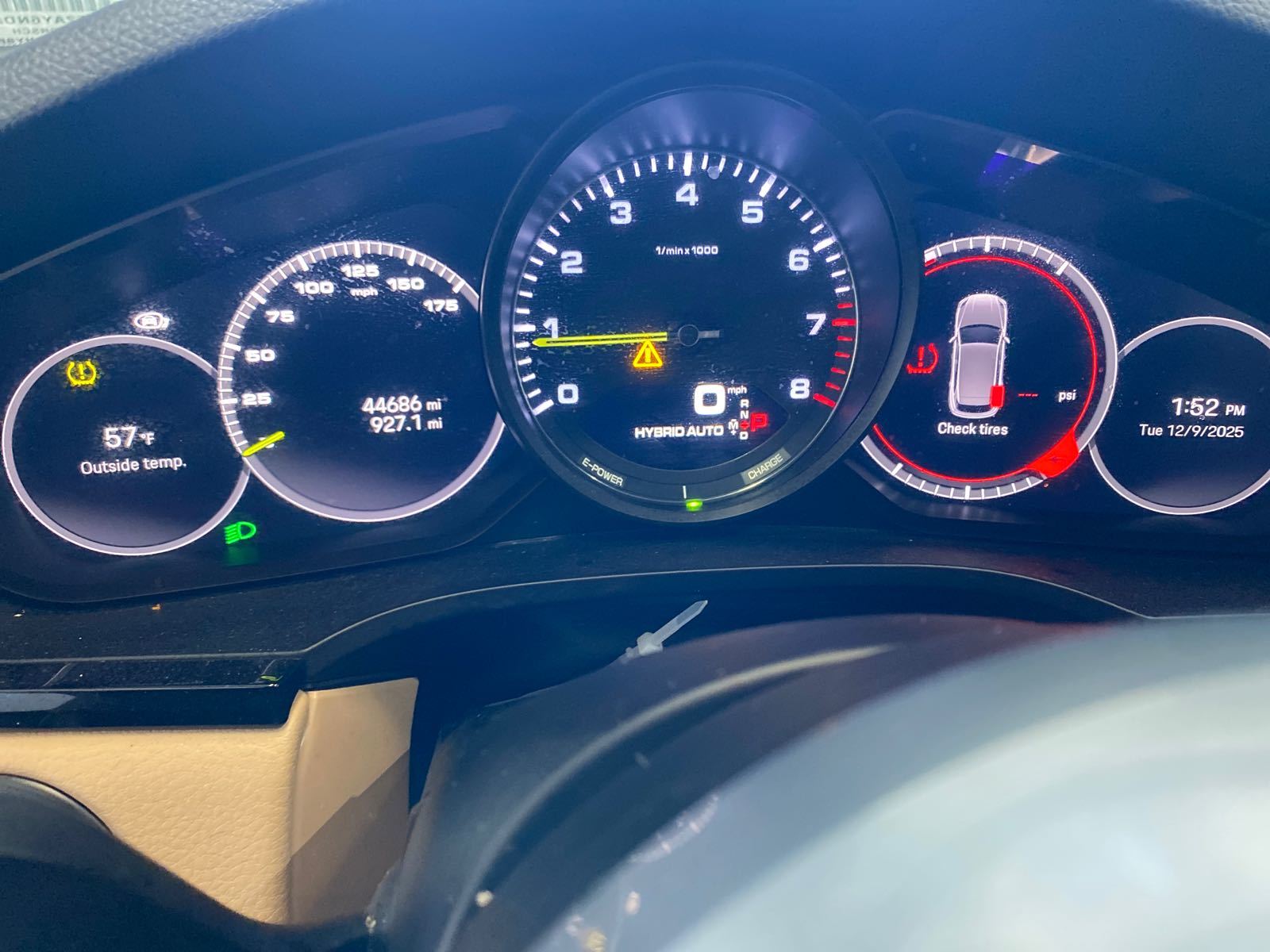 2022 Porsche cayenne  E-Hybrid AWD