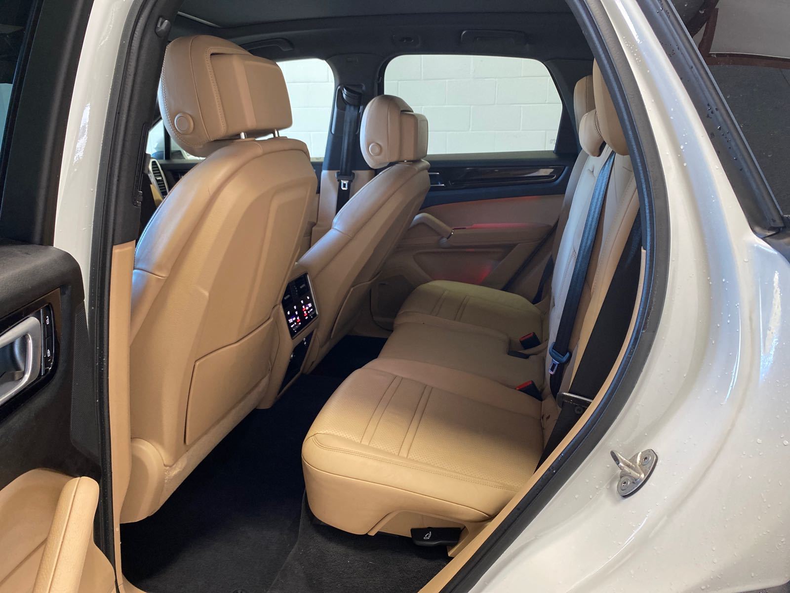 2022 Porsche cayenne  E-Hybrid AWD