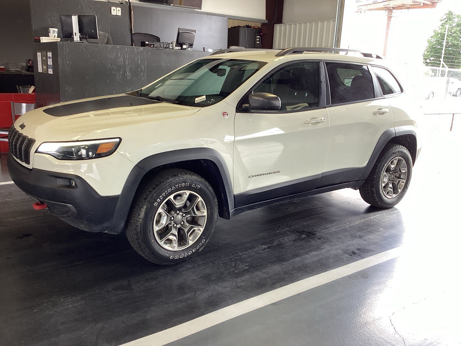 2019 Jeep Cherokee  Trailhawk AWD