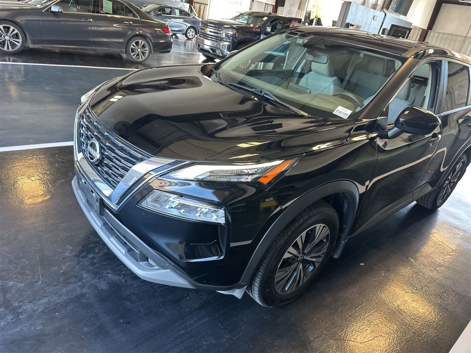 2023 Nissan Rogue SV FWD