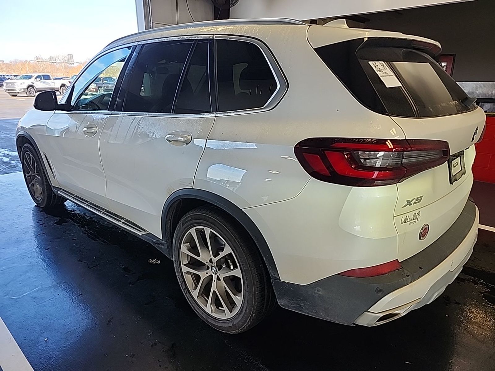 2023 BMW X5  sDrive40i RWD